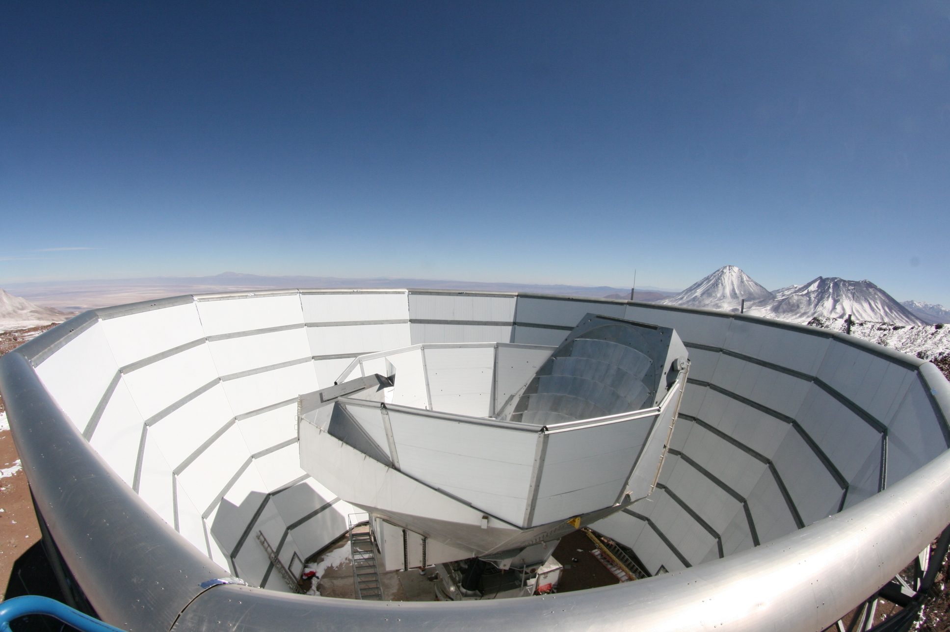 blog__inline--chilean-telescope-find-affirms-big-bang-2